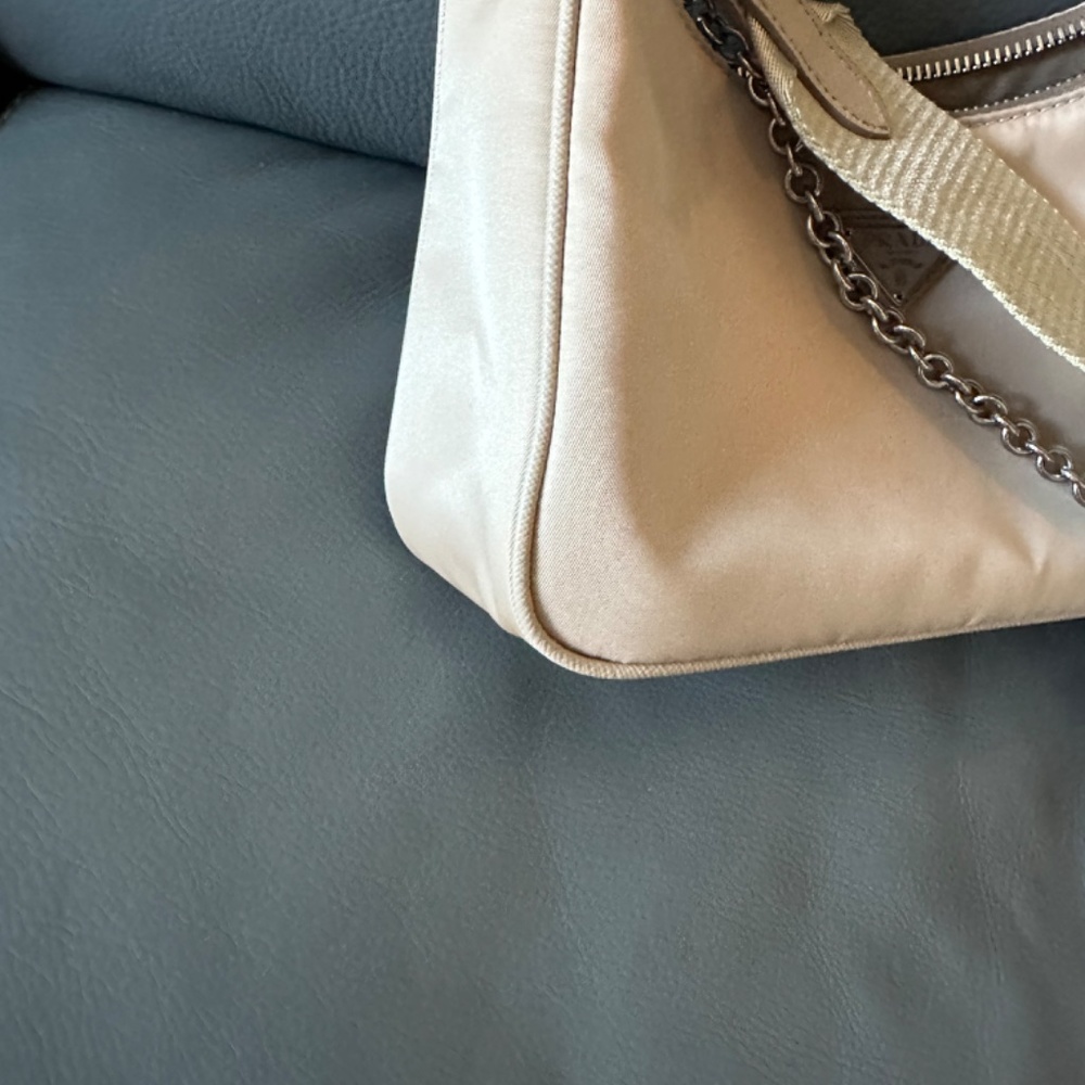 Prada Reedition 2005 - Picture 13 of 16